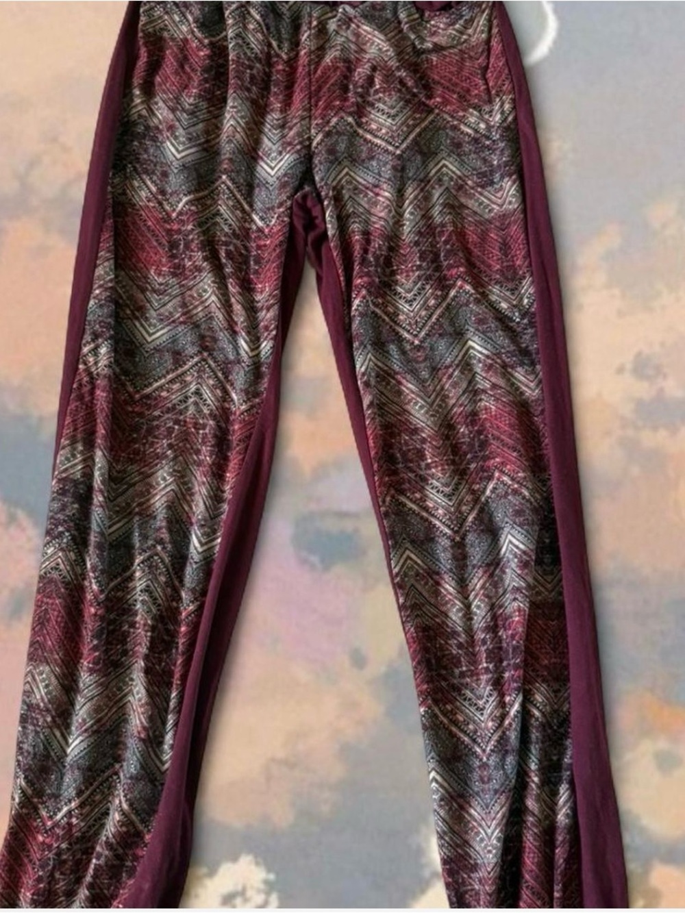 Maroon Patterned Active Leggings